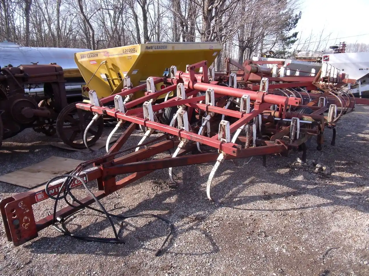 Gallery image 2 for Used Wil-Rich 26FT Cultivator