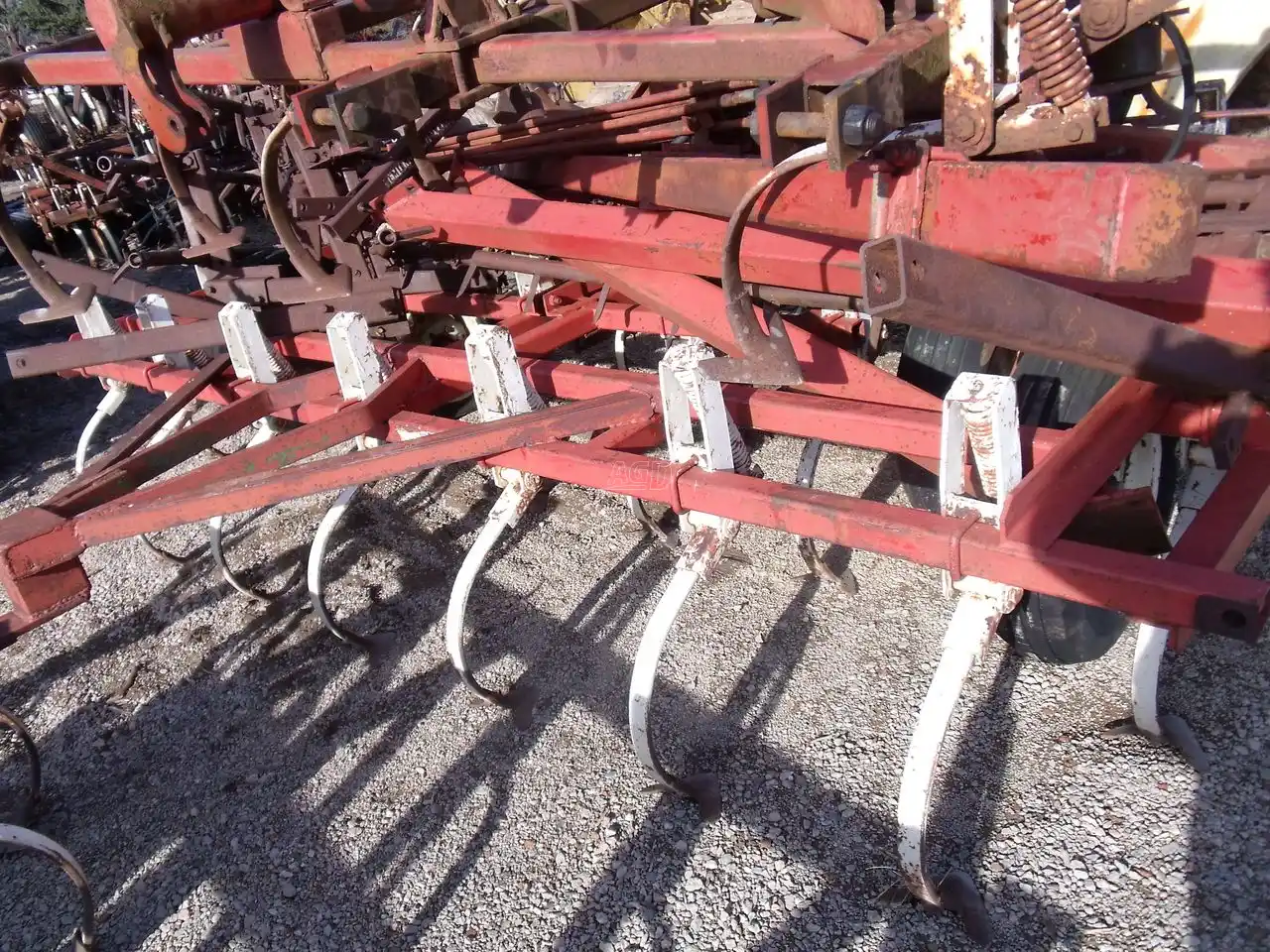 Gallery image 2 for Used Wil-Rich 28'-32' Cultivator