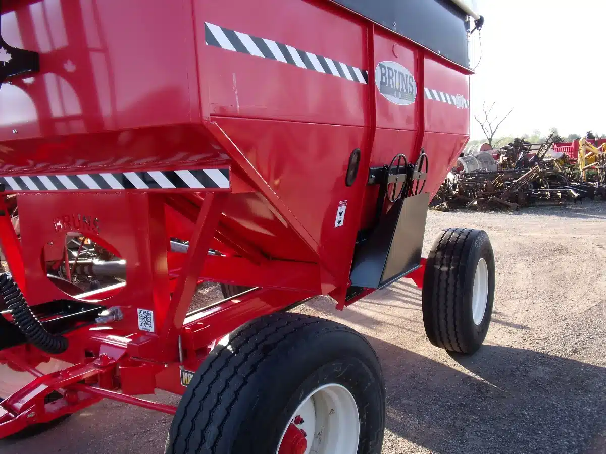 Gallery image 1 for New Bruns Manufacturing 400 Gravity Box