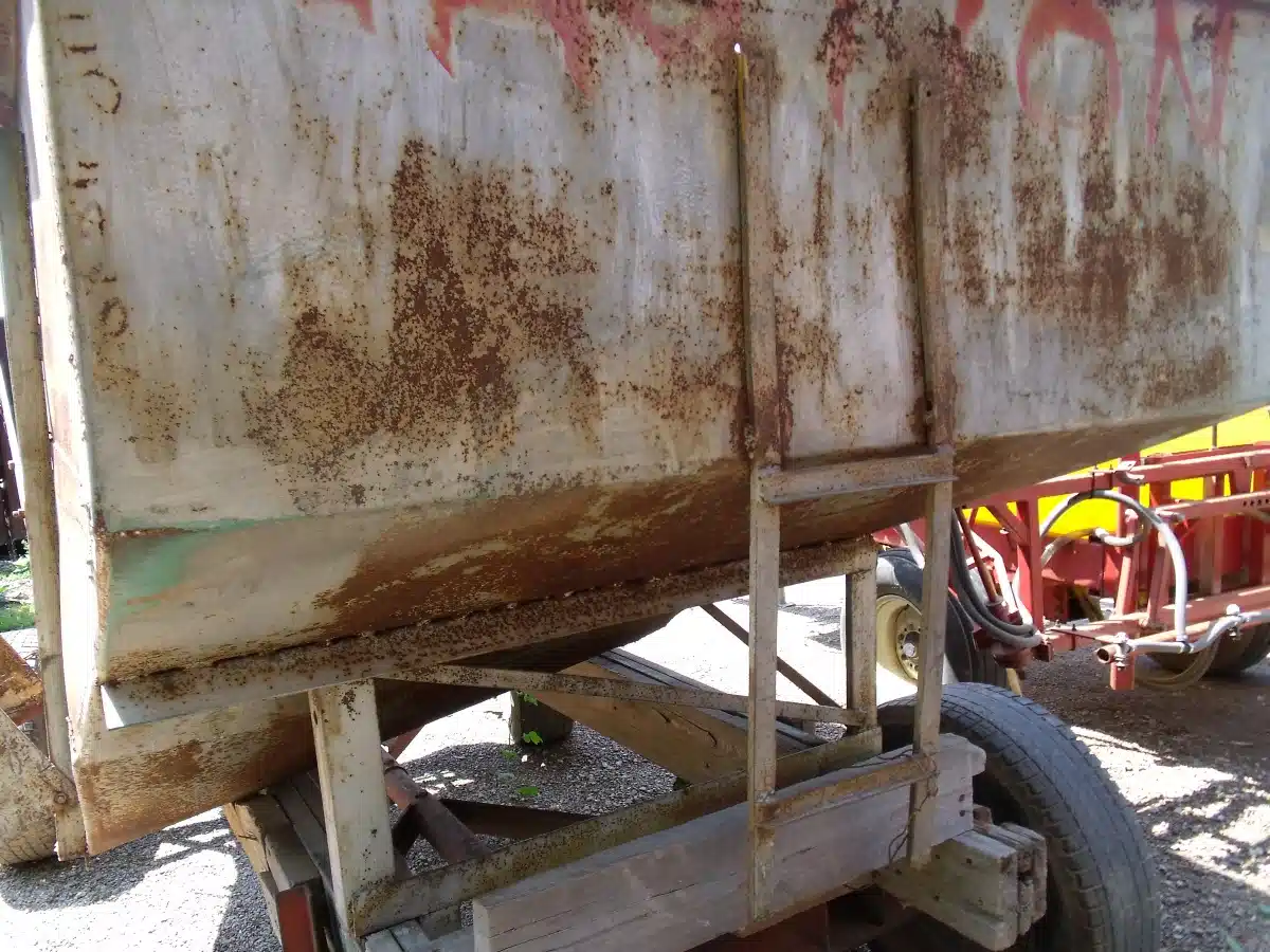Gallery image 2 for Used Turnco 150 Bushel Gravity Box