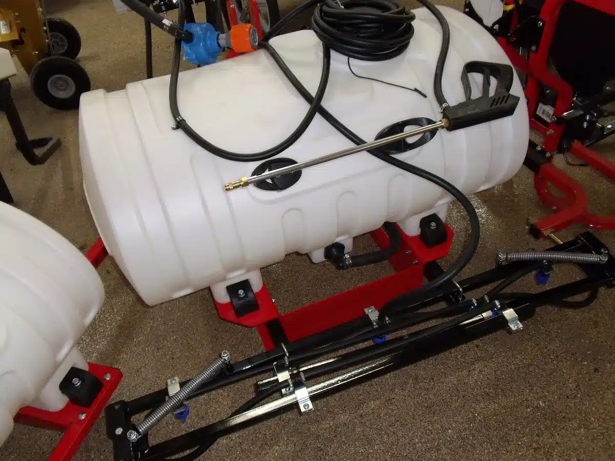 Gallery image 2 for New Fimco 3PT656R7 Sprayer - 3PT/Mounted
