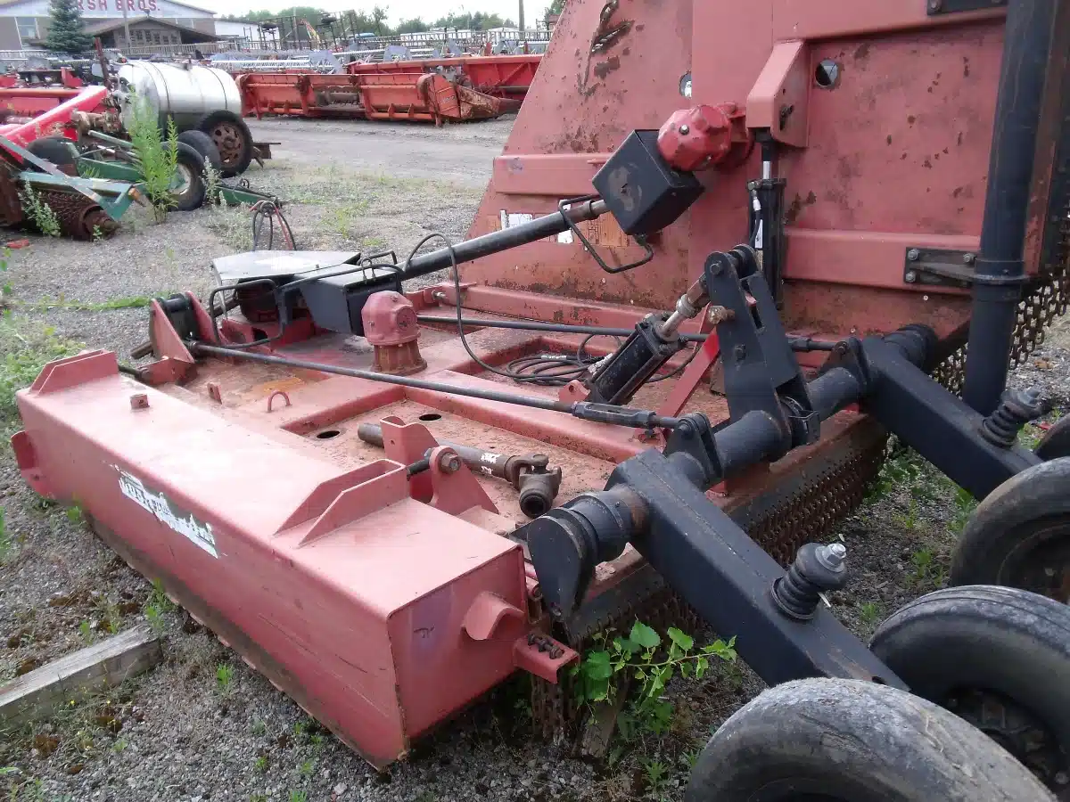 Gallery image 2 for Used Bush Hog 2610 Rotary Cutter