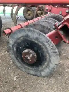 Gallery image 2 for Used Kuhn 4800 Disc