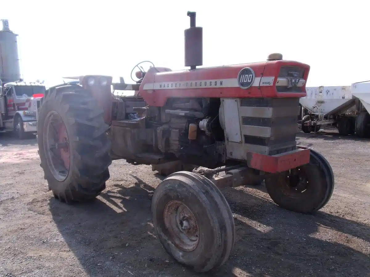 Gallery image 1 for Used Massey Ferguson 1100 Tractor