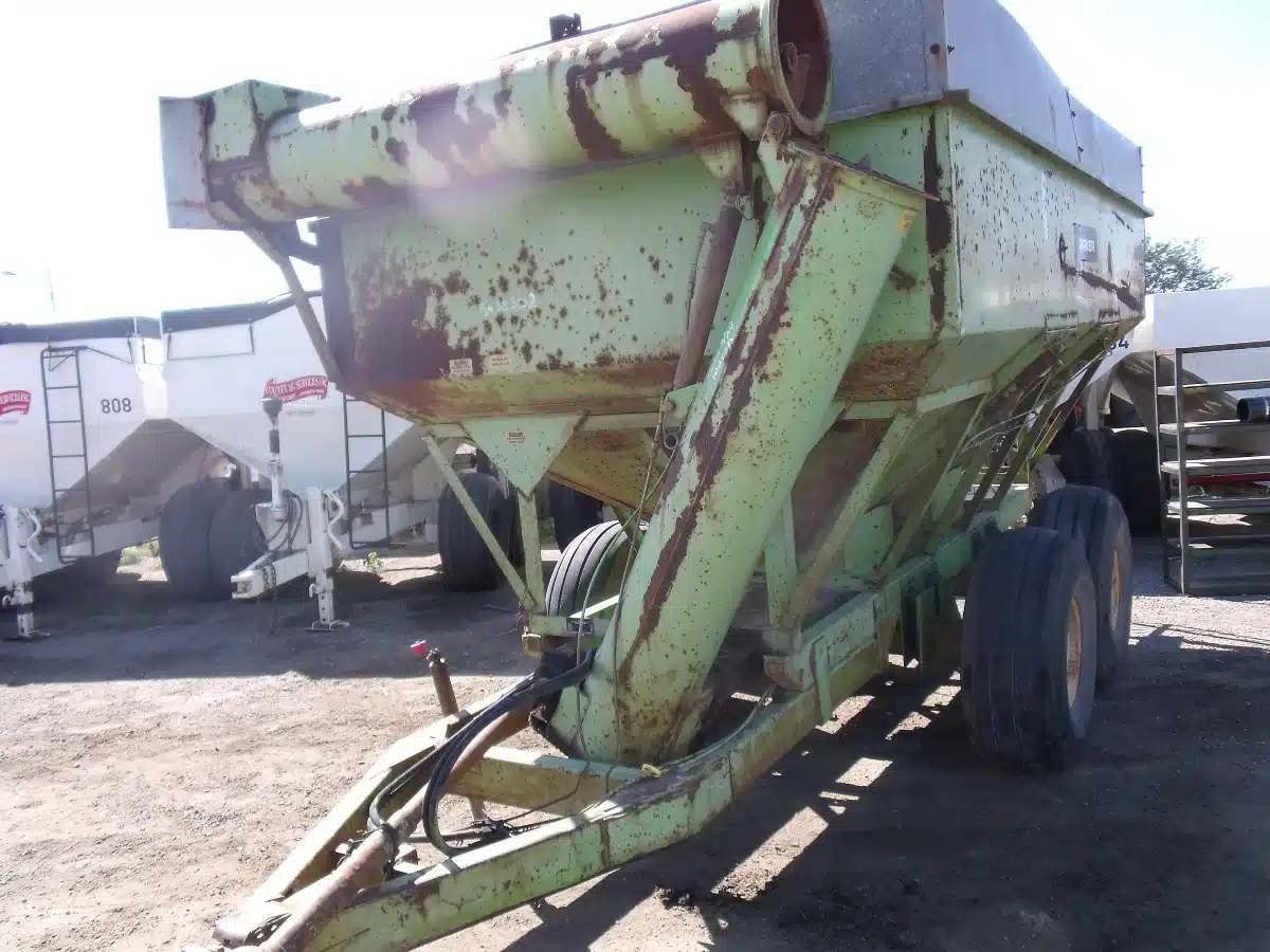Gallery image 2 for Used Parker 13000 Grain Cart