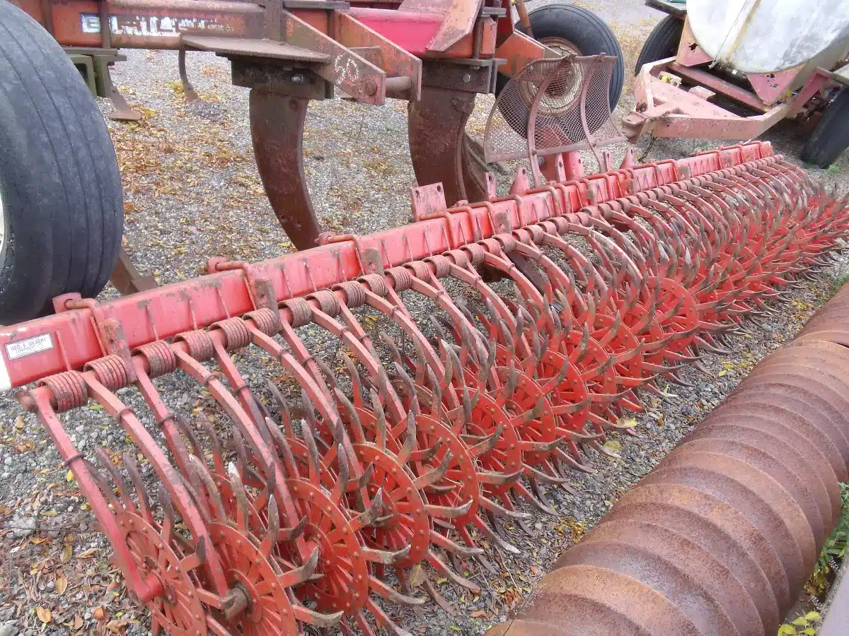 Image pour Usagé Yetter 15' houe rotative