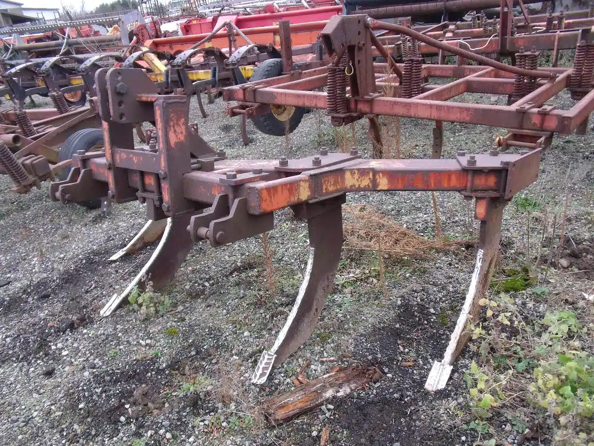 Gallery image 2 for Used Bush Hog 3PTH Ripper