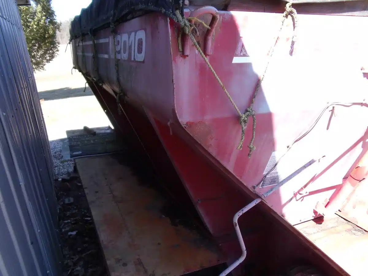 Gallery image 1 for New New Leader 10' Spreader - Lime