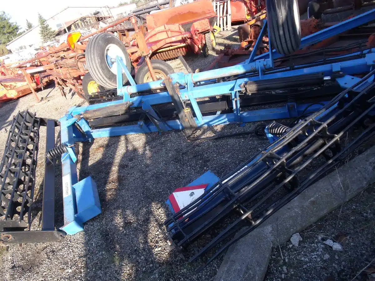 Gallery image 1 for Used DMI 28' Rolling Harrow