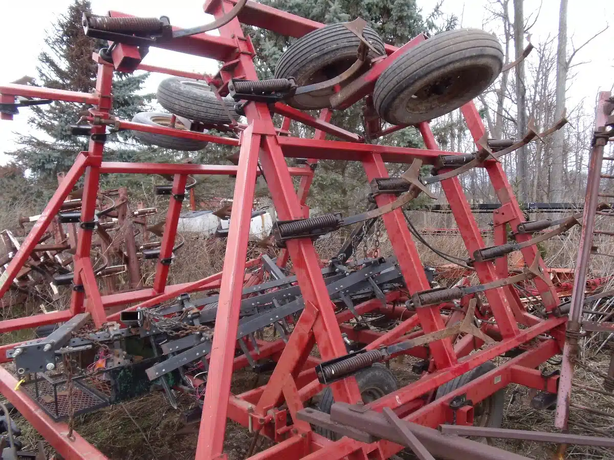 Gallery image 2 for Used Case IH 4800 Cultivator