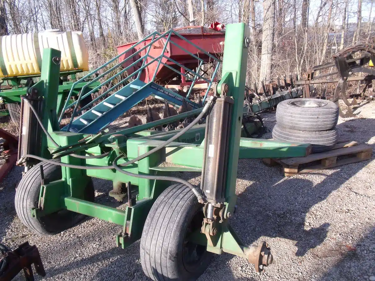 Gallery image 2 for Used Great Plains 20' Caddy