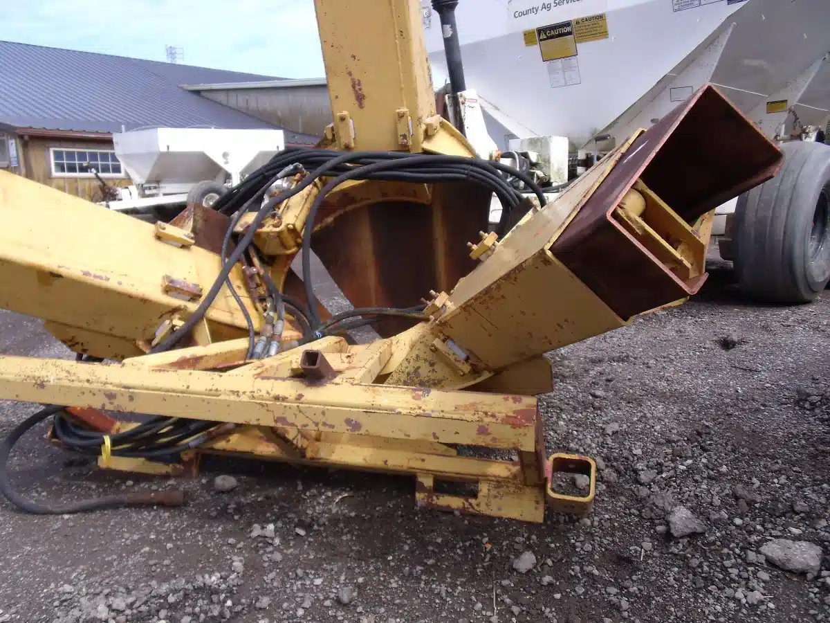 Gallery image 2 for Used Caretree 32" Tree Spade