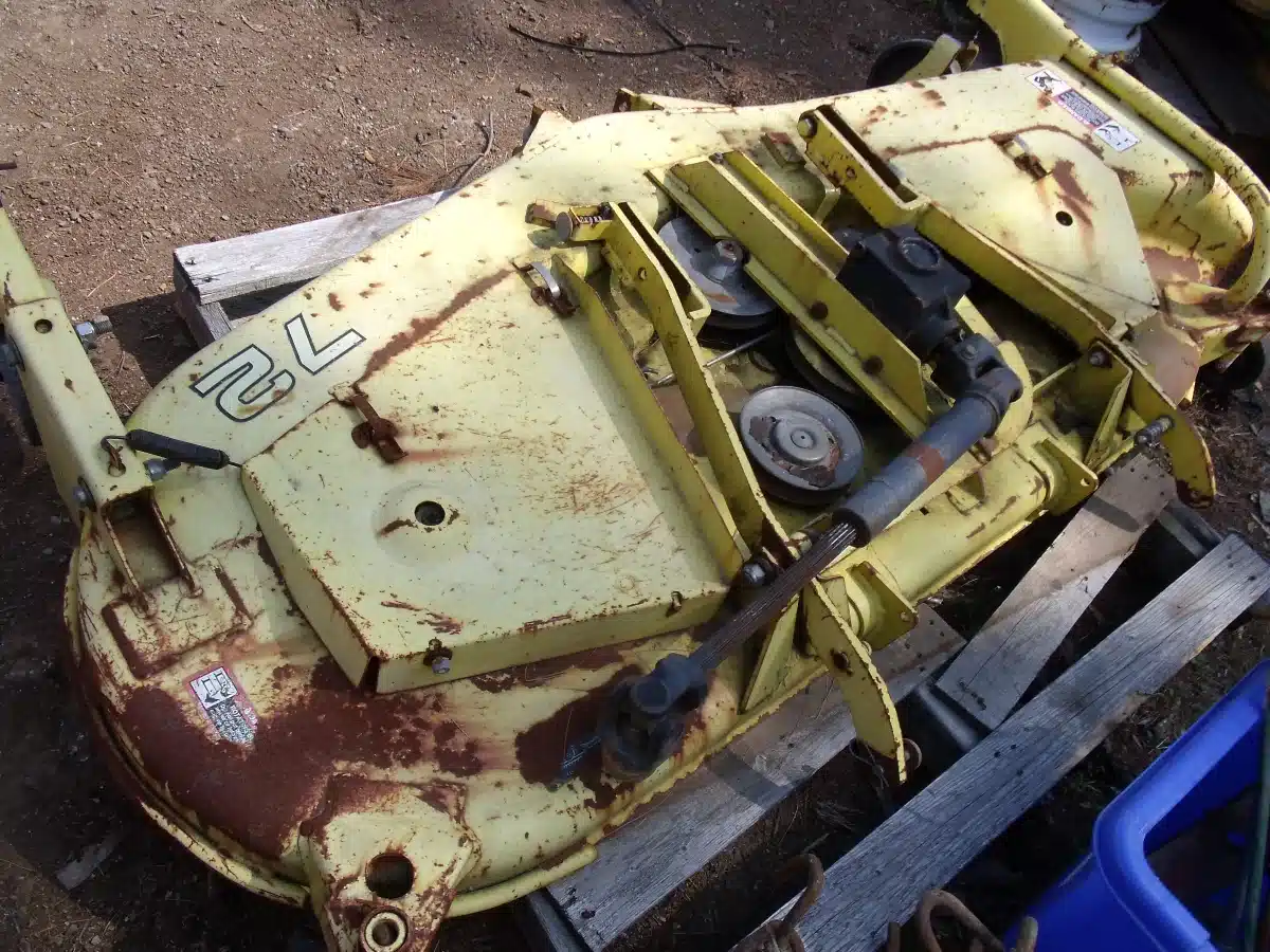 Gallery image 2 for Used John Deere 72 INCH Mower Deck