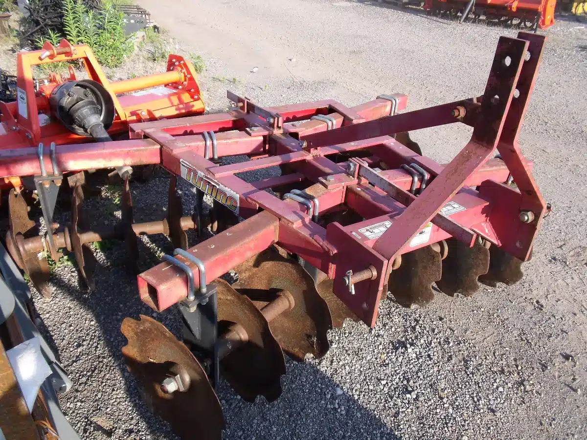Gallery image 1 for Used Tufline 6' Disc