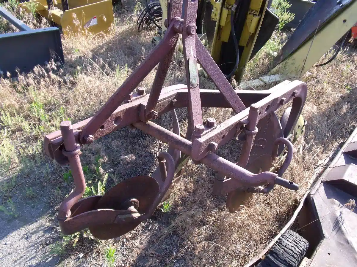 Gallery image 1 for Used Ferguson 2F Plow