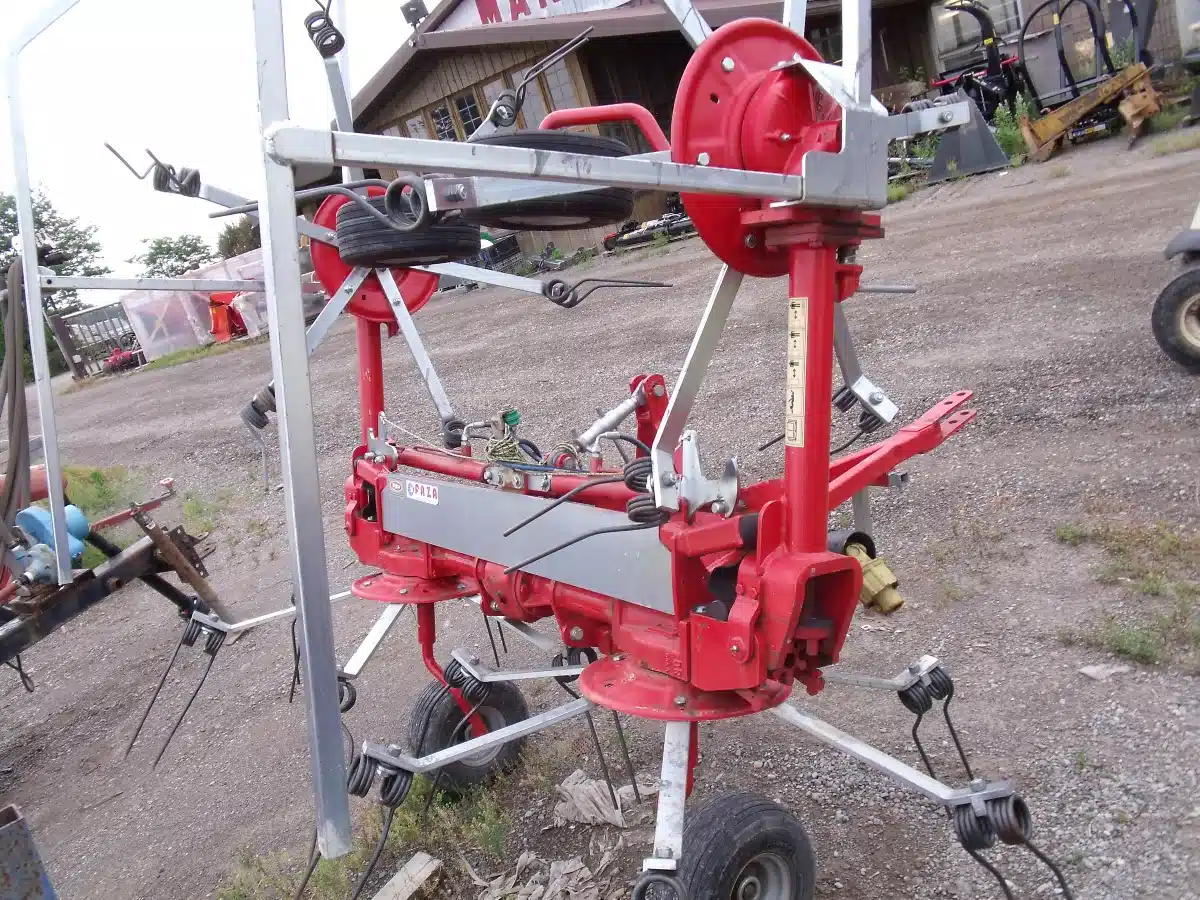 Gallery image 2 for New Faza GF480T Tedder