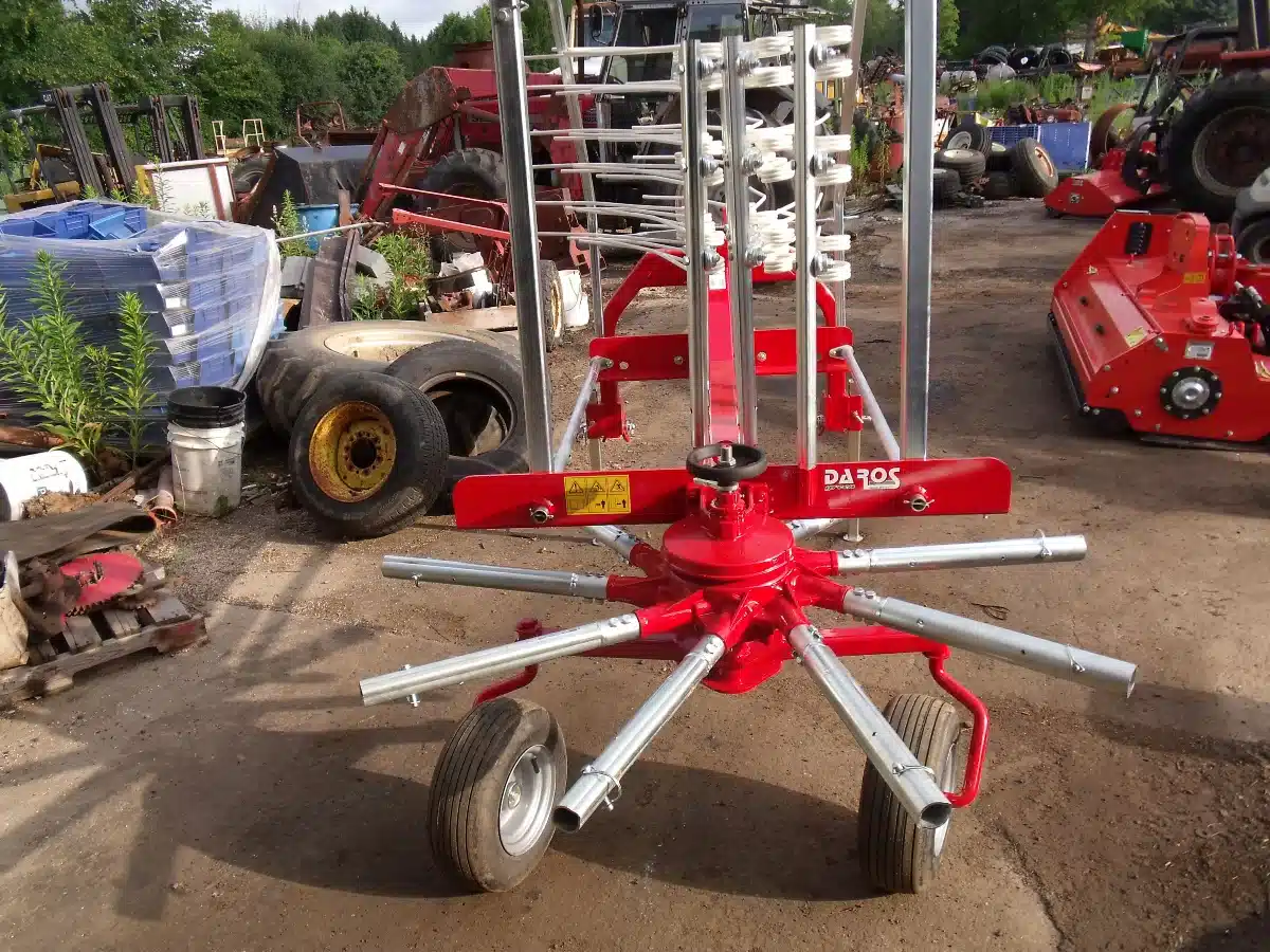 Gallery image 2 for Used Da Ros GR330 Rake