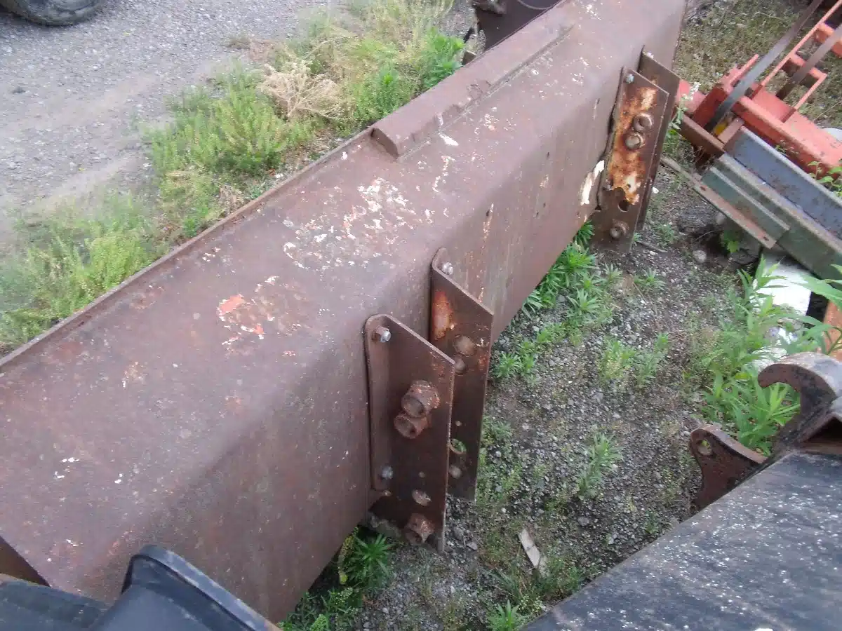 Gallery image 2 for Used International Harvester 7' Bucket