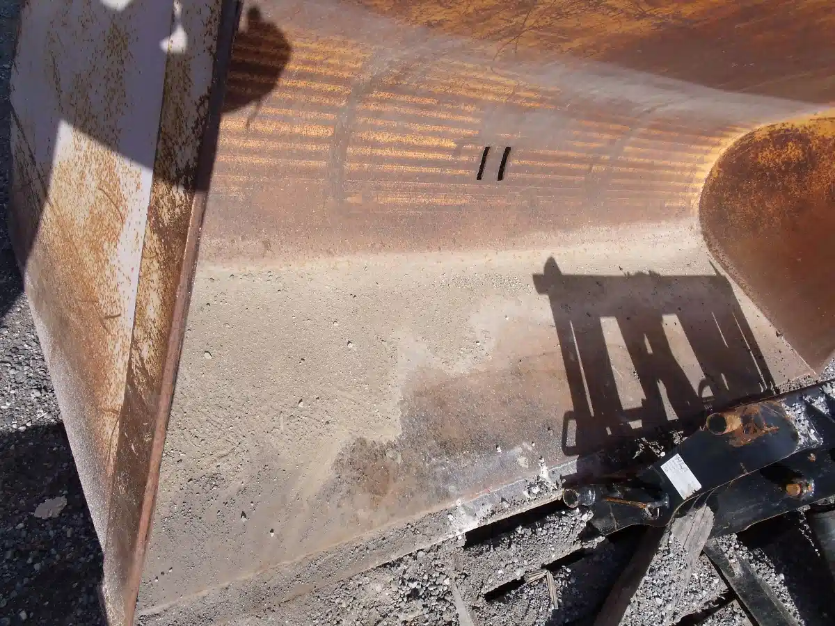 Gallery image 2 for Used Worksaver 8' Bucket