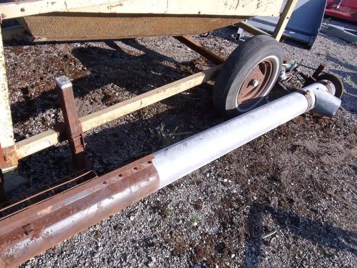 Gallery image 2 for Used Snowco 48" Grain Cleaner