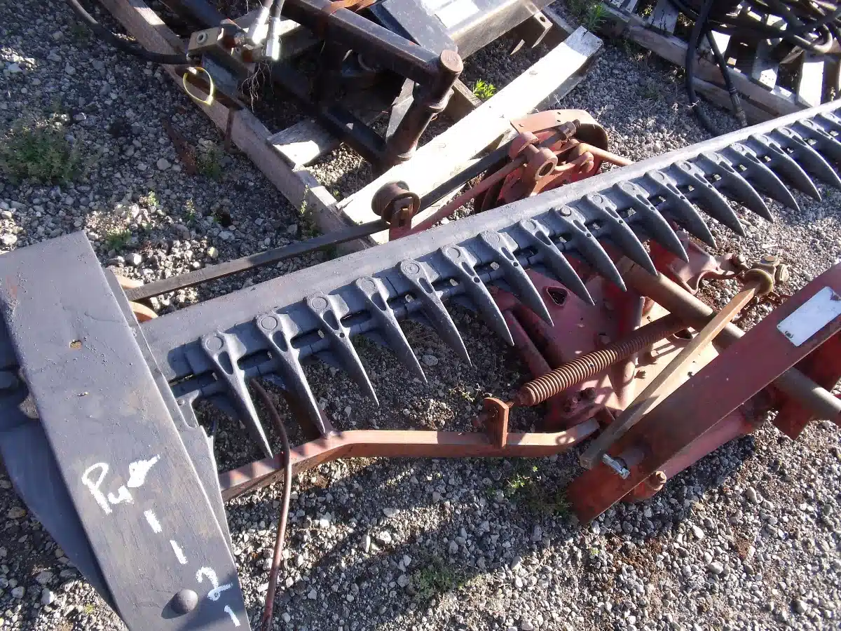 Gallery image 2 for Used International Harvester 1300 Mower - Sickle