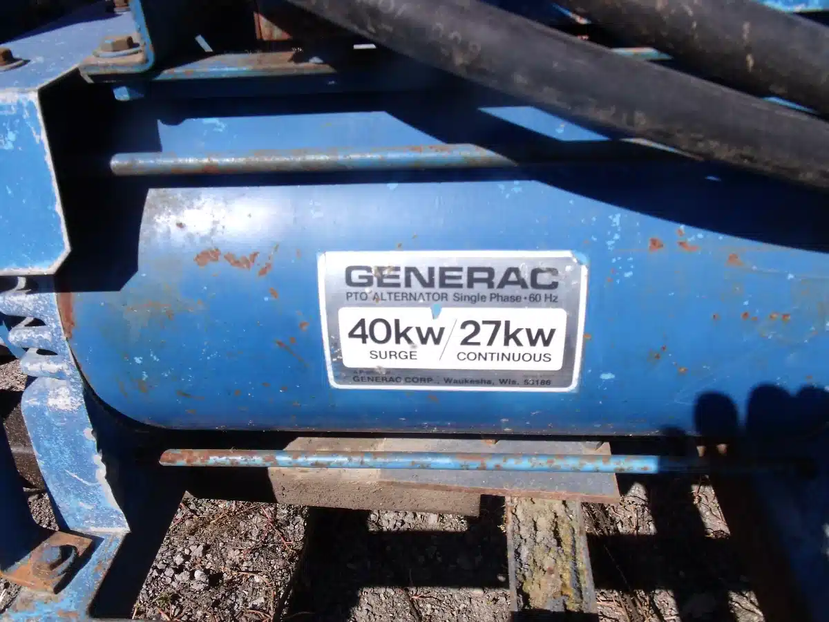 Gallery image 2 for Used Generac 27-40 Generator