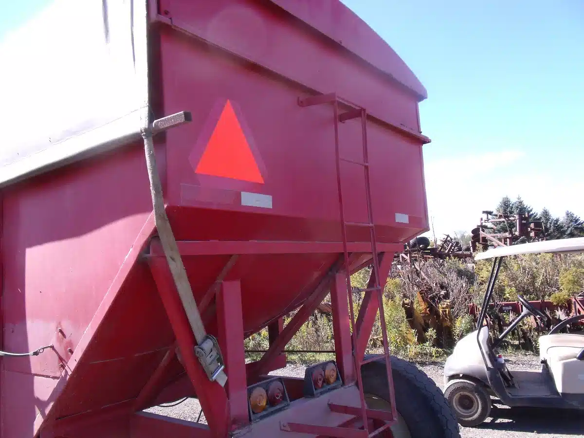 Gallery image 2 for Used M&W 2 compartment Gravity Box