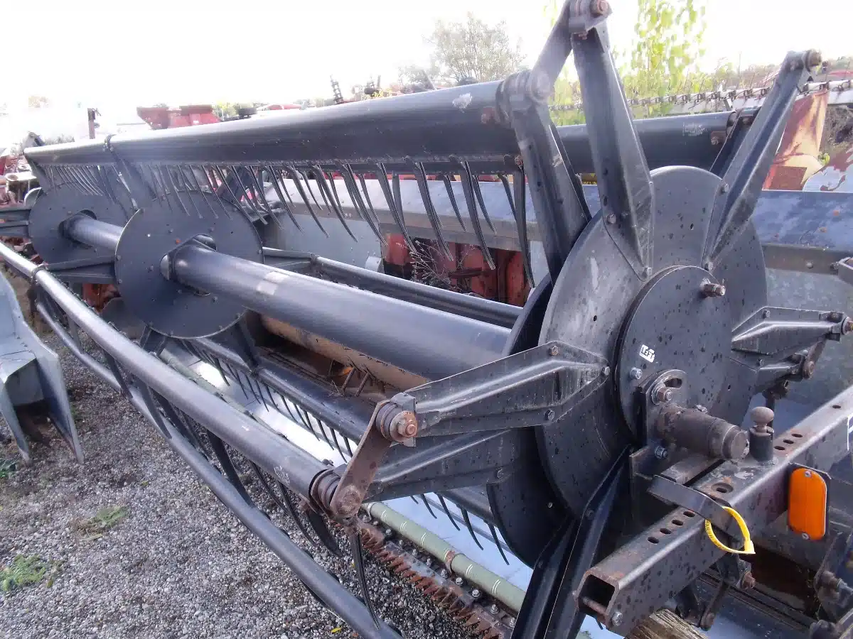 Used Deutz Allis LMF15 Header - Flex