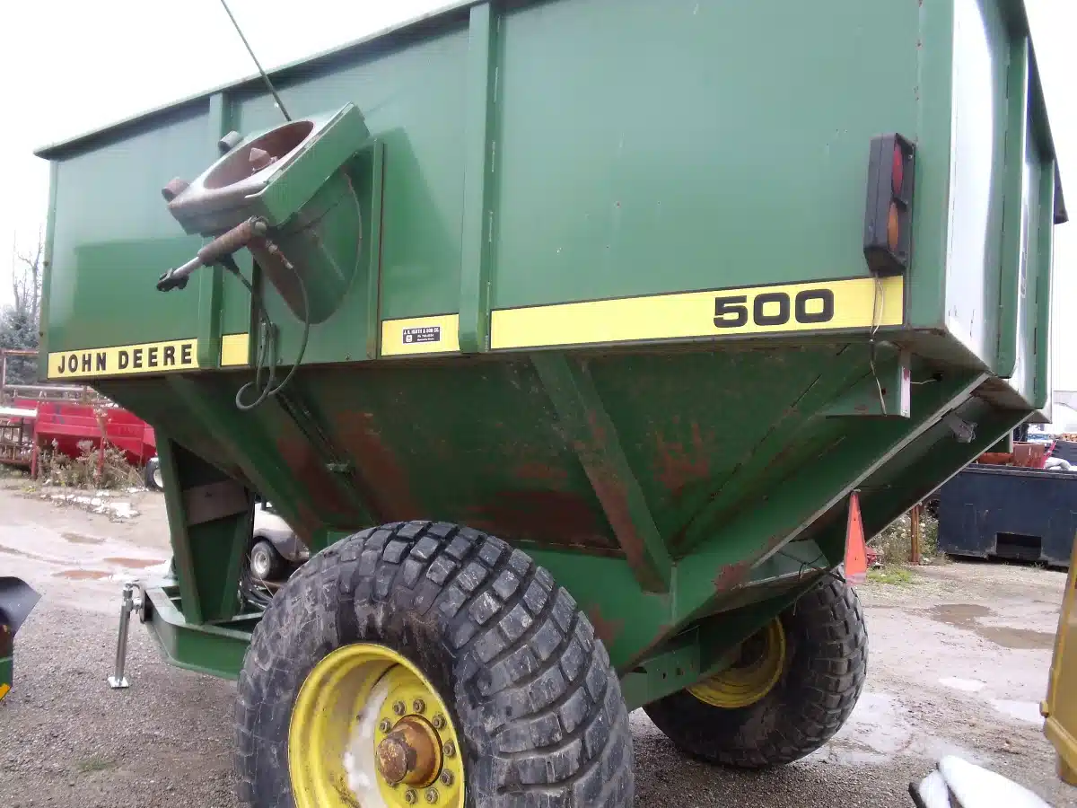Gallery image 2 for Used John Deere 500 Grain Cart