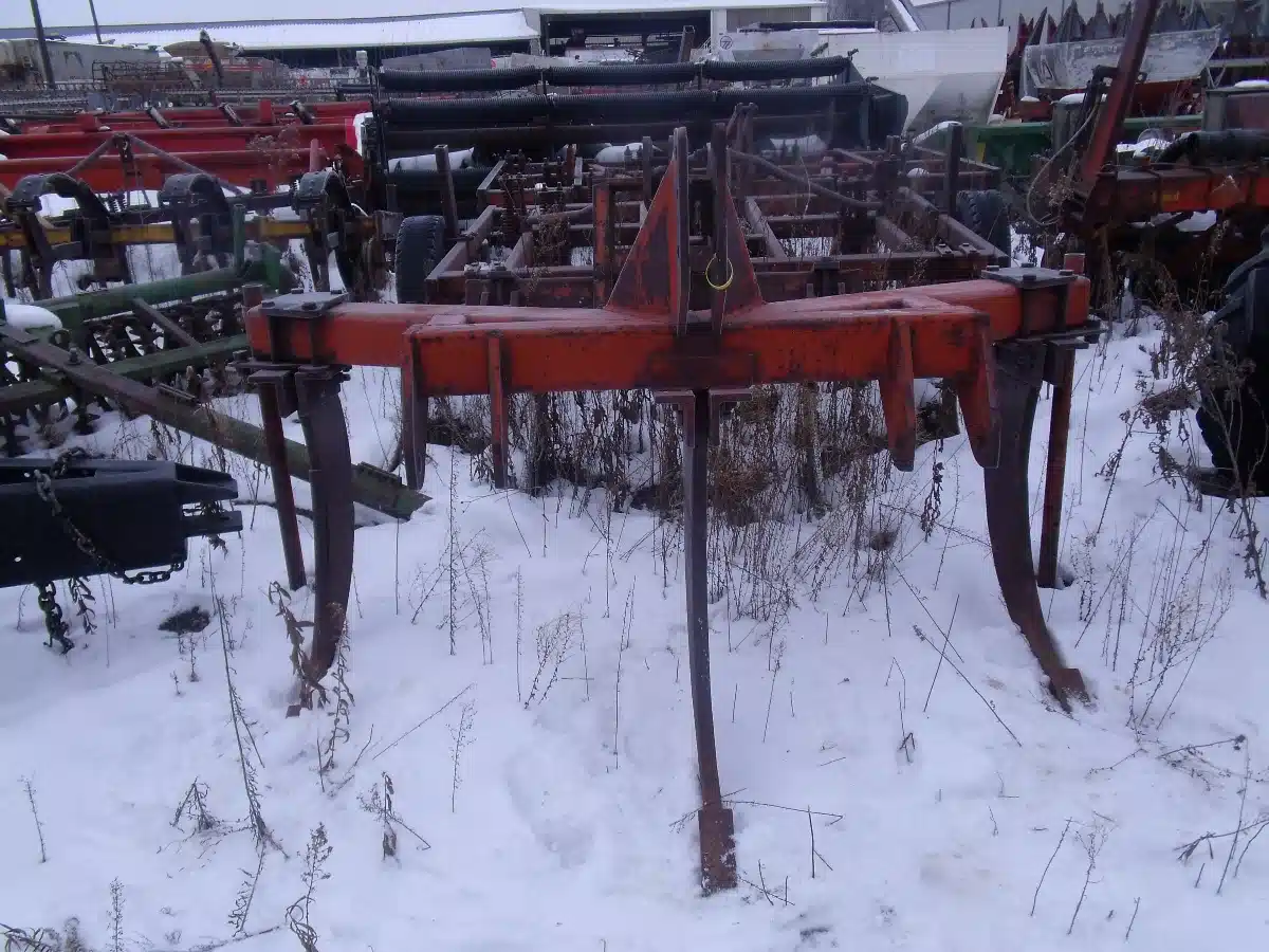 Gallery image 2 for Tufline 3 shank Subsoiler