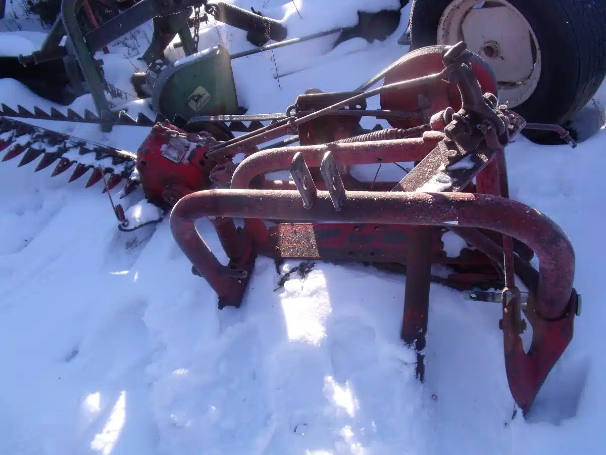 Gallery image 2 for Massey Ferguson 41 Mower - Sickle