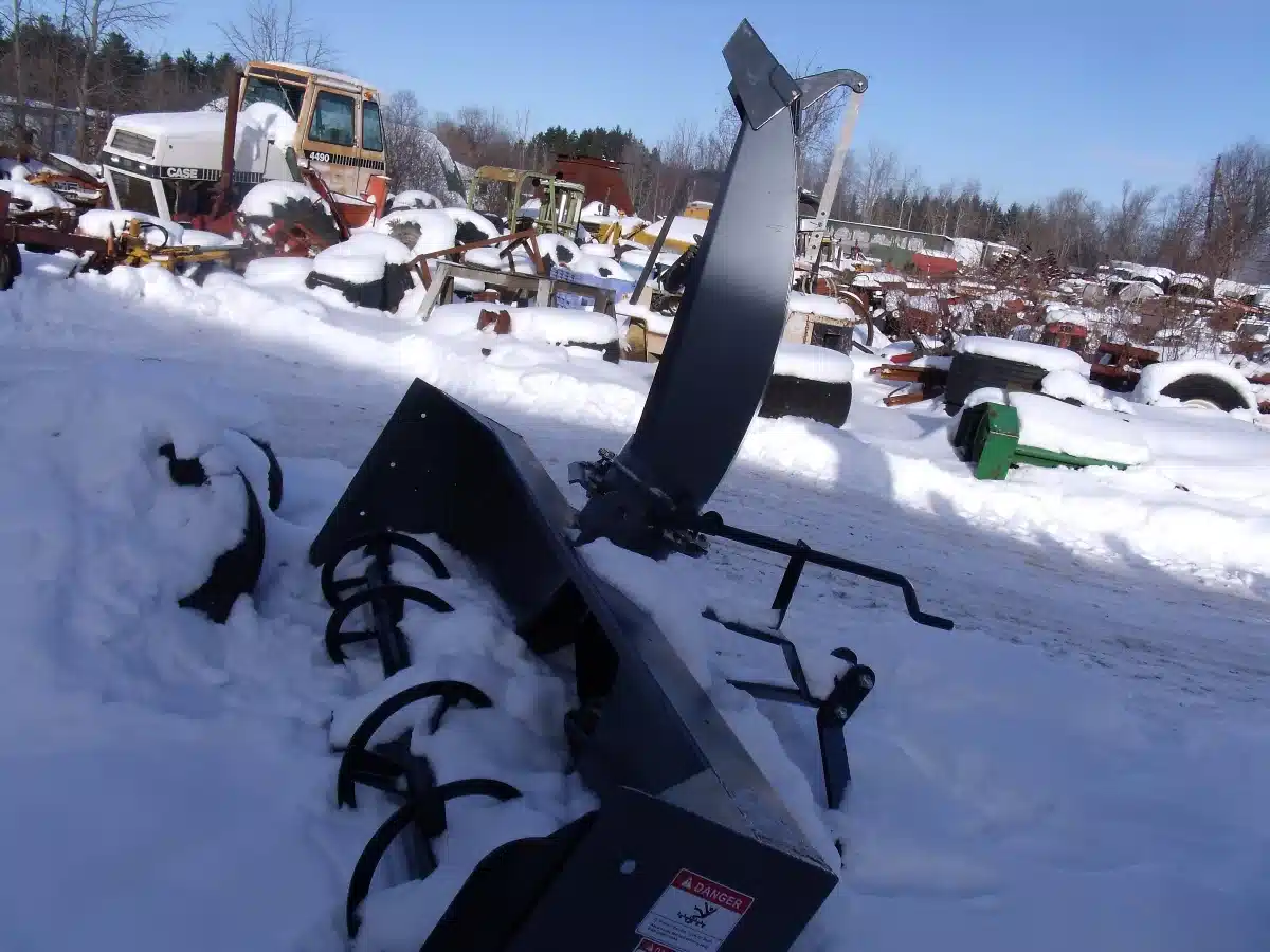 Gallery image 2 for Braber 76" Snow Blower