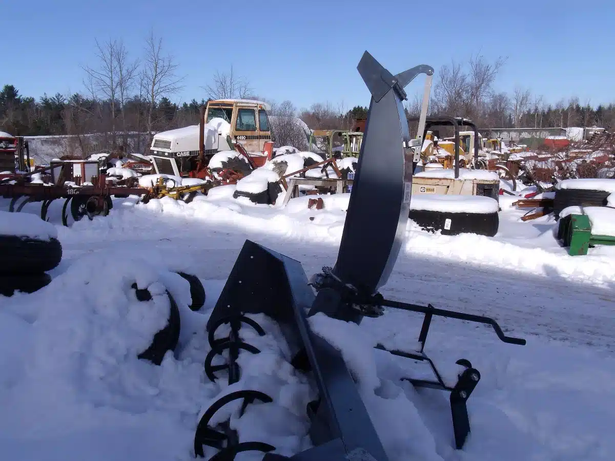 Gallery image 1 for Braber 76" Snow Blower