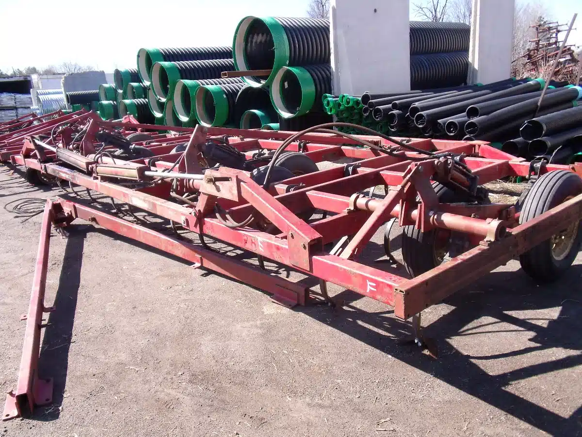 Gallery image 2 for International Harvester 4600 Cultivator