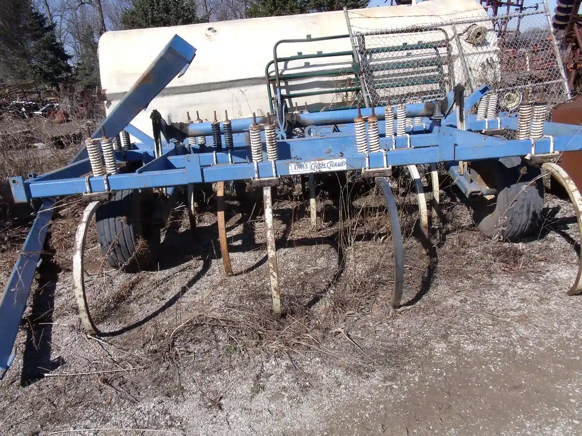 Gallery image 2 for DMI 14' Disc Chisel