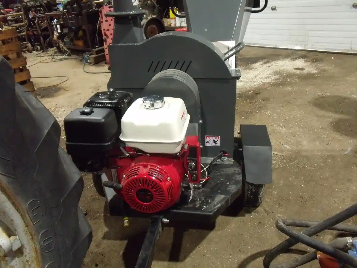 Gallery image 1 for Braber WCGF4H13 Wood Chipper