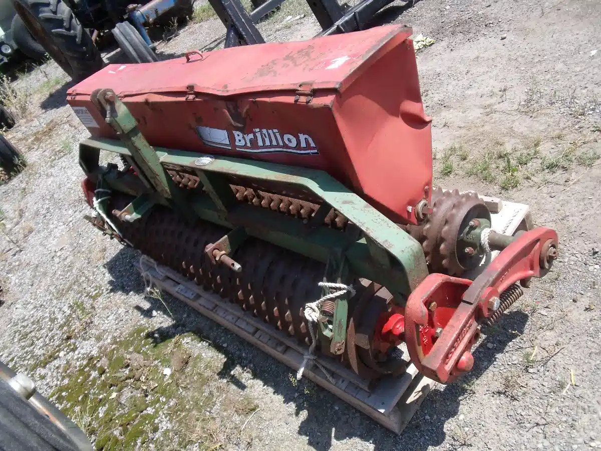 Gallery image 2 for Brillion 64 Seeder