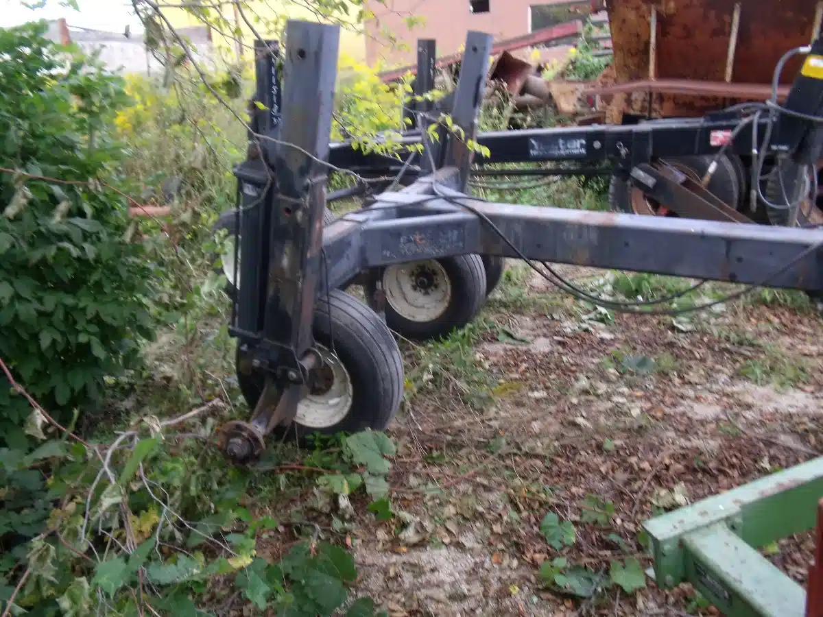 Photo de la Galerie 2 pour Yetter 3PTH Porte outil ( trainé )