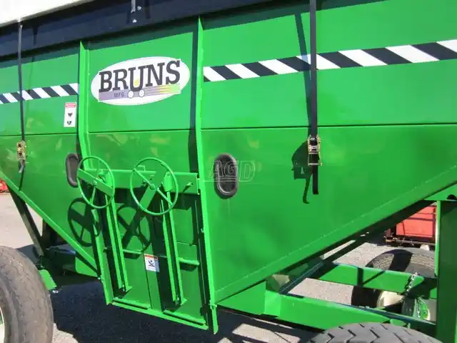 Gallery image 2 for New Bruns Manufacturing 400 Gravity Box