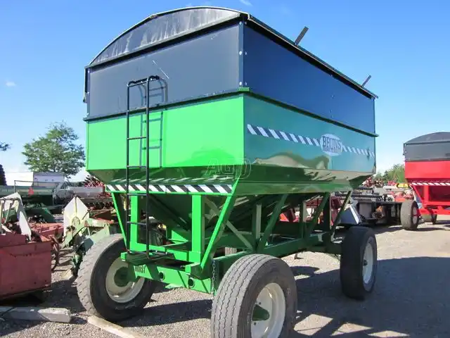 Gallery image 1 for New Bruns Manufacturing 400 Gravity Box