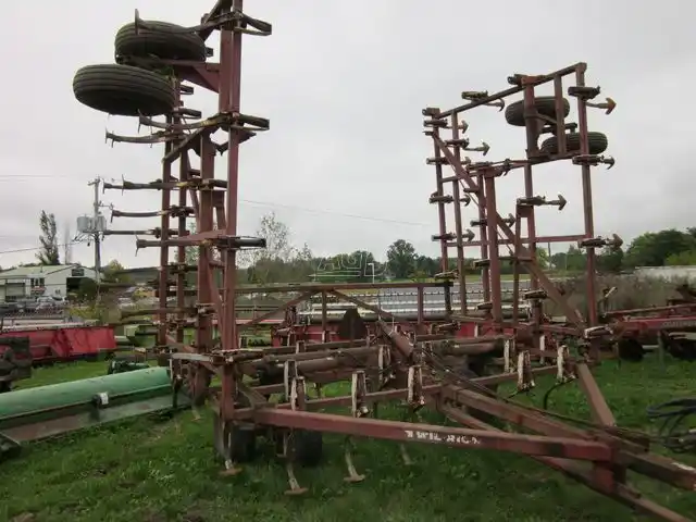 Gallery image 1 for Used Wil-Rich 33FT Cultivator