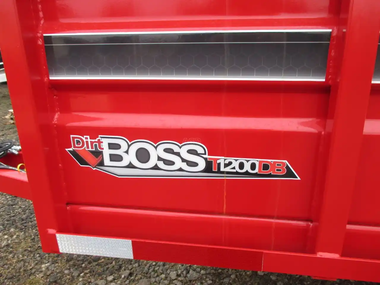 Gallery image 2 for New John BM Mfg Ltd. T-1200DB DIRT BOSS Trailer - Dump