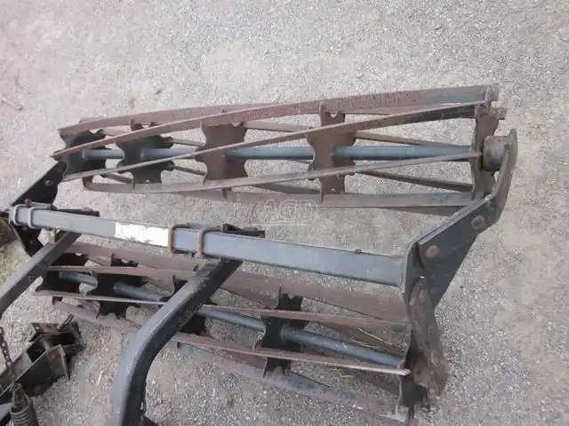Gallery image 2 for Used BER-VAC Bar Style Rotary Harrow