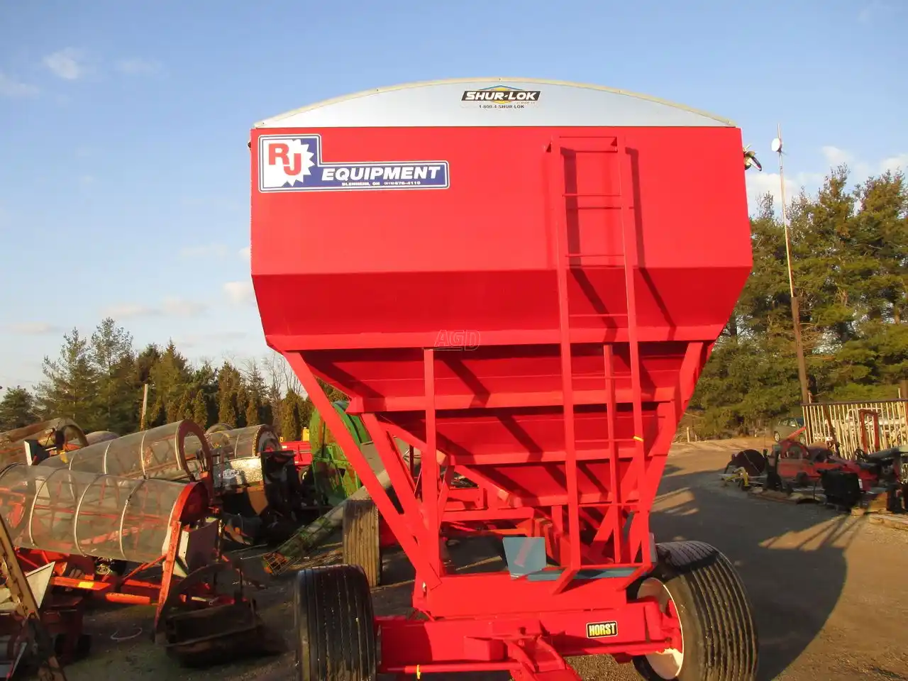 Gallery image 2 for New RJ Equipment 700 Gravity Box