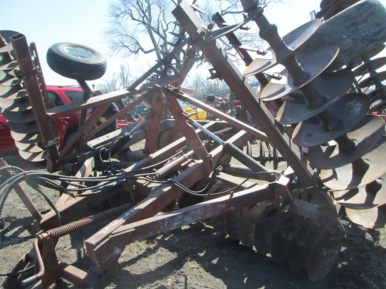 Gallery image 1 for Used International Harvester 490 Disc