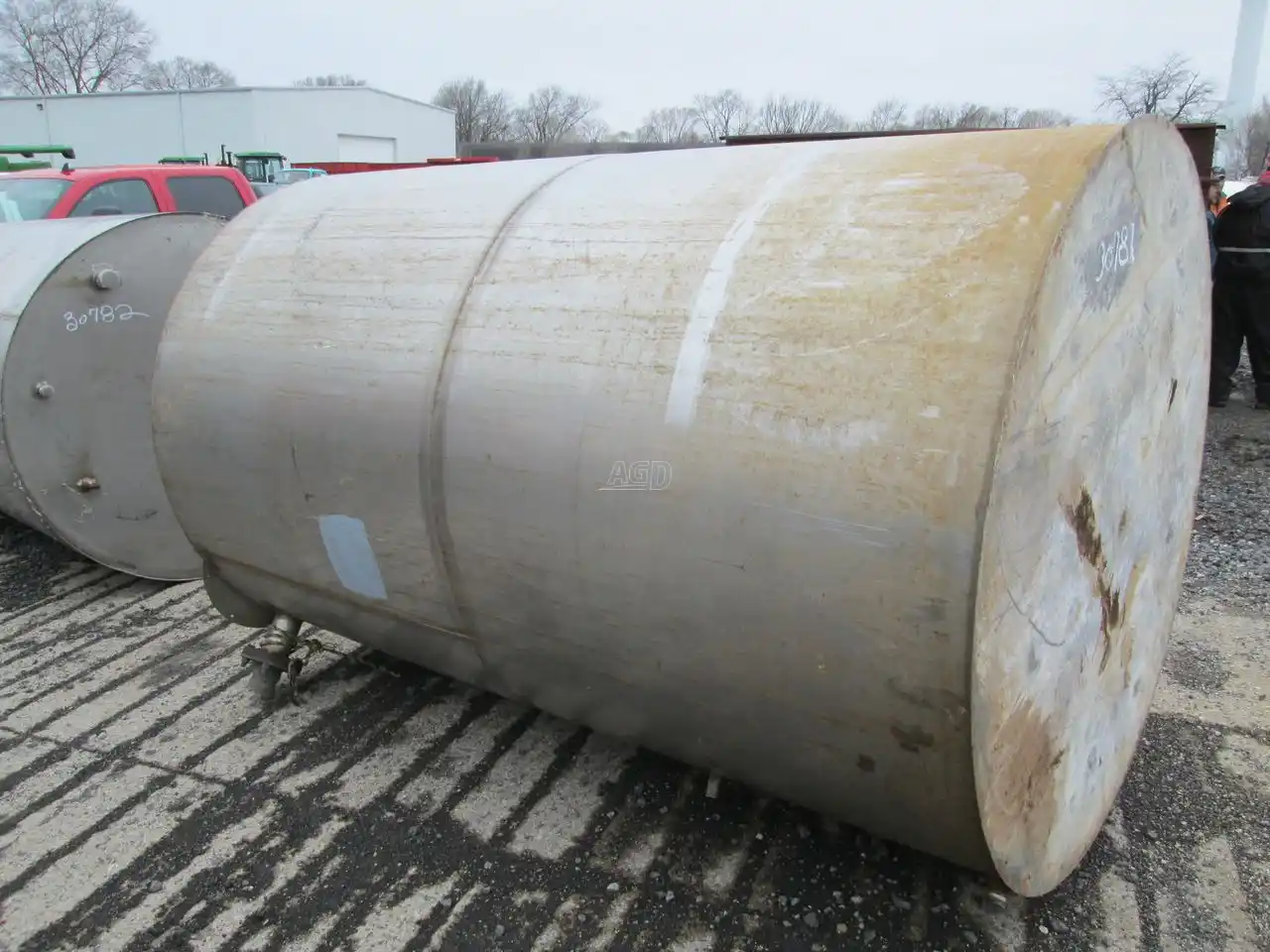 Gallery image 2 for Used 5 FT Tank