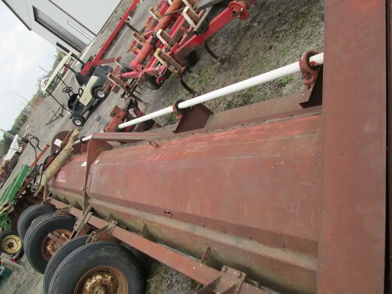 Gallery image 2 for Used Lundell LUNDELL 20FT Flail Shredder