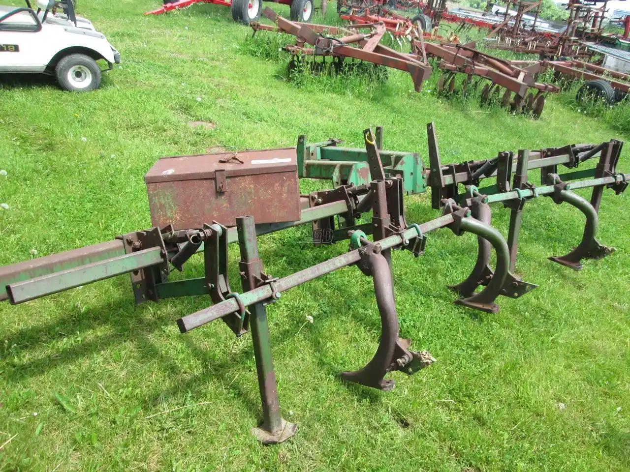 Gallery image 2 for Used John Deere FM Cultivator