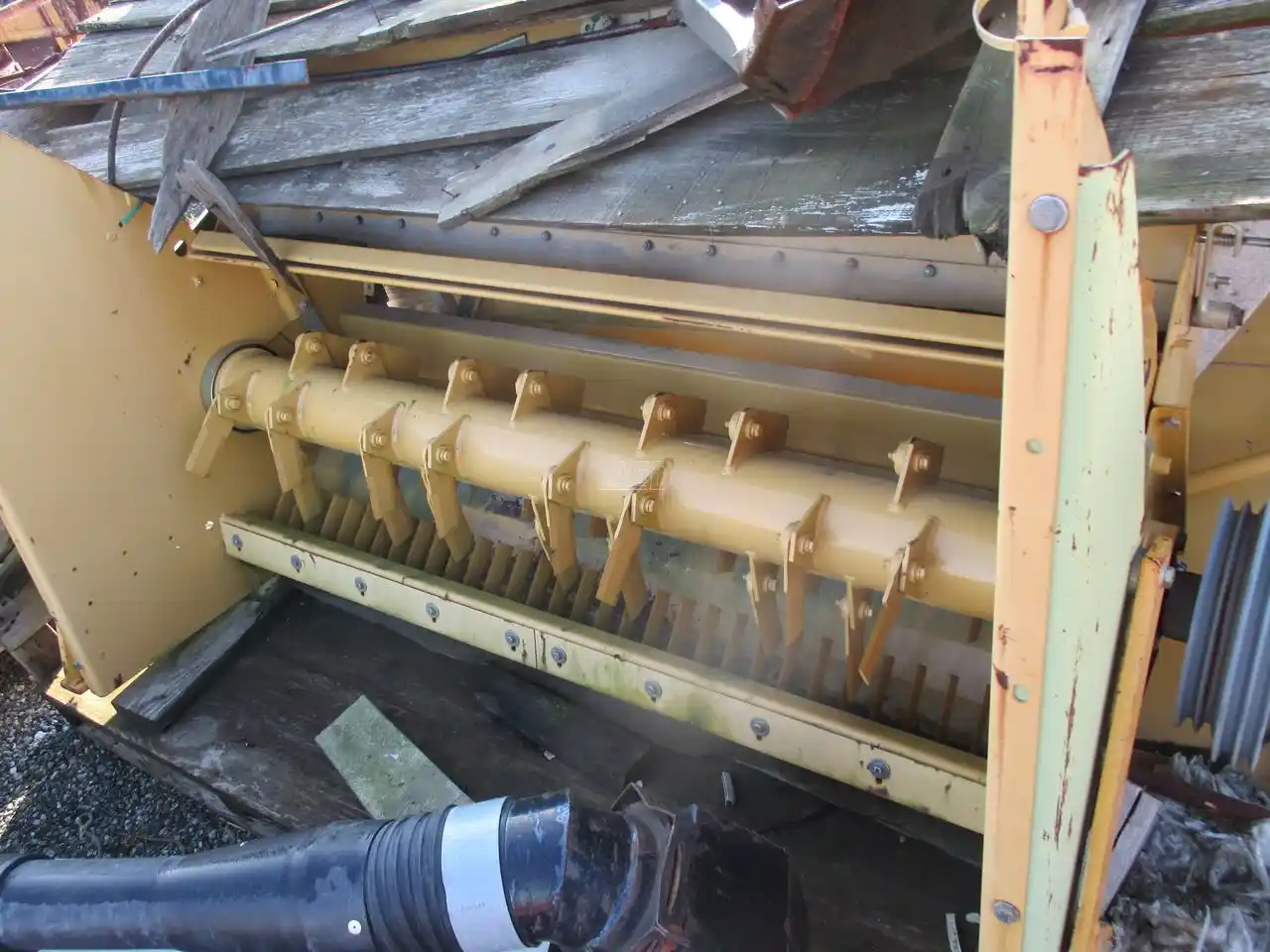 Gallery image 1 for Combine Chopper Attachment