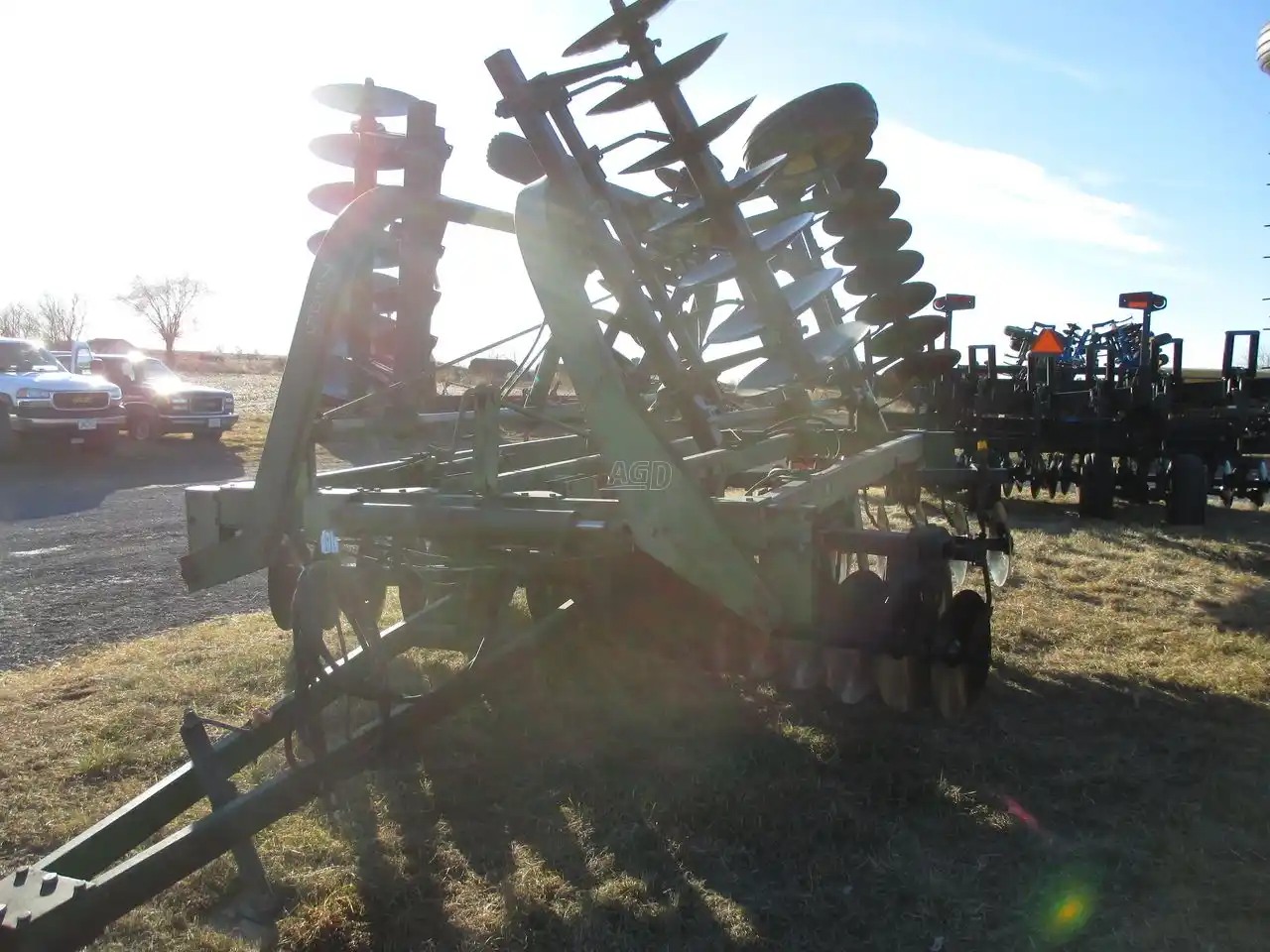 Gallery image 1 for Used John Deere 235 Disc